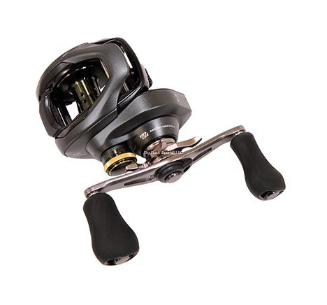 Shimano Curado K Low Profile Baitcasting Freshwater Fishing Reel Shimano Curado K Low Profile Baitcasting Freshwater Fishing Reel