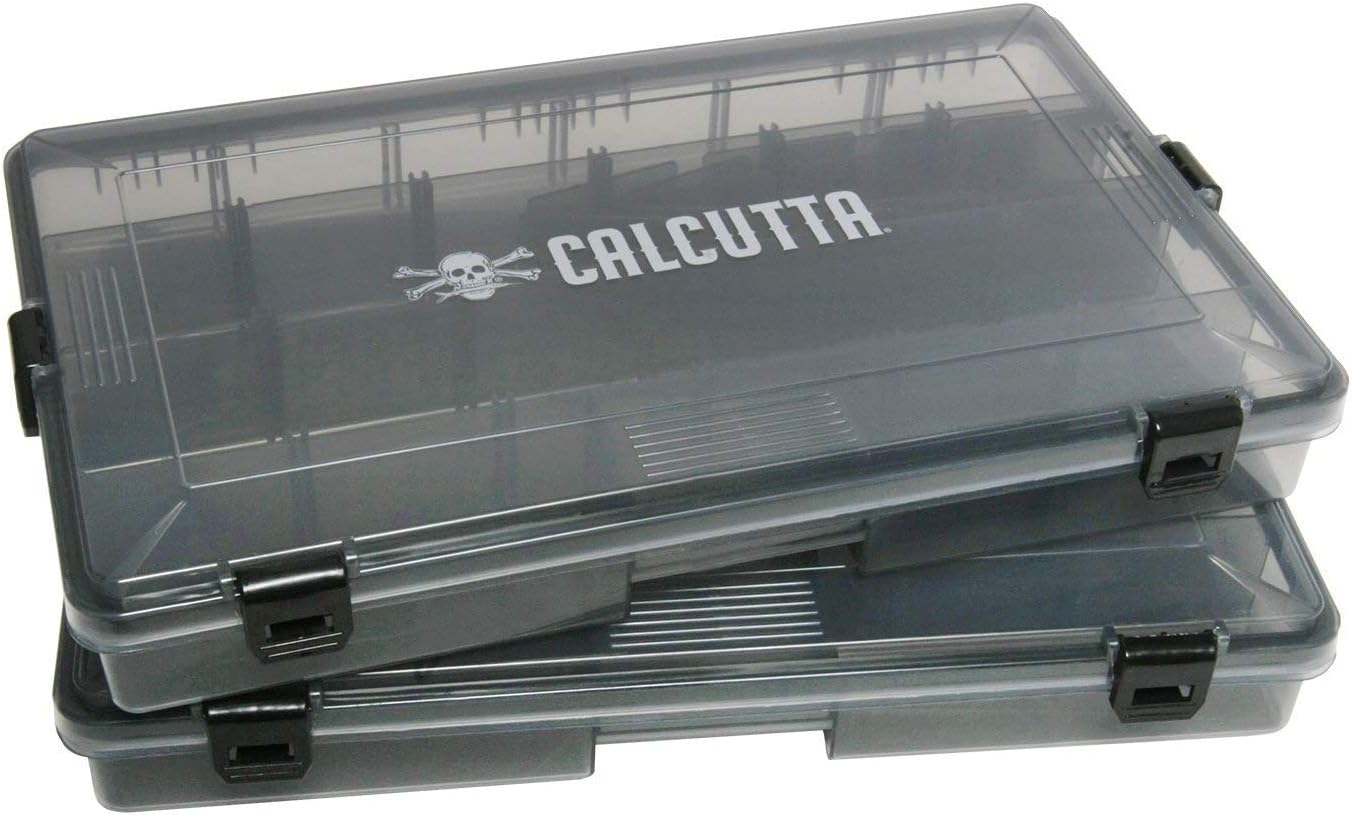 Calcutta Squall 3700 waterproof 4 latch tackle trays